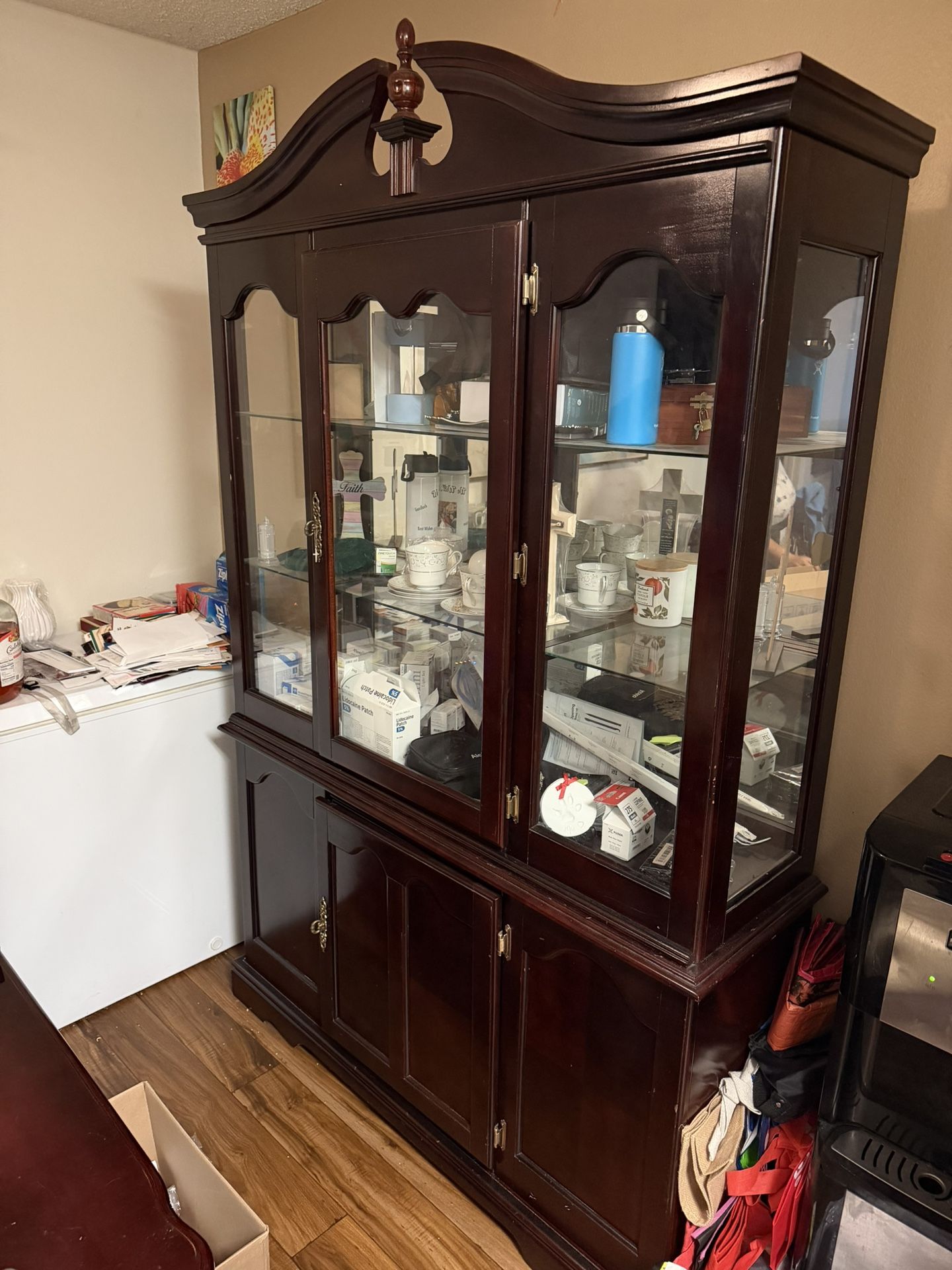 Dining Buffet And Hutch