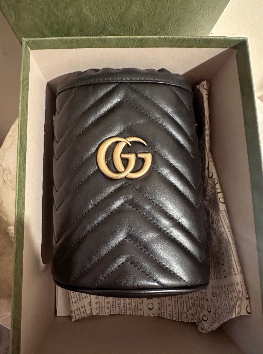 Gucci Marmont bucket bag