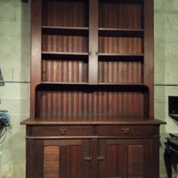 ANTIQUE  HUTCH