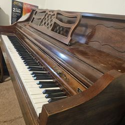 Kimball Wood Piano 