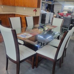 Nuevo Juego De Comedor 🪑 4 Sillas Pagó Inicial Es De $54 No Se Necesita Crédito 💳