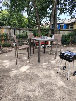 Outdoor patio set
