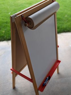 Wooden Easel (Blackboard/Whiteboard with Drawing Paper