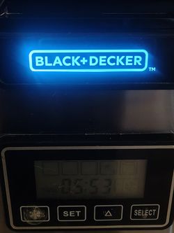 BLACK+DECKER 26 lb. Capacity Portable Ice Maker.