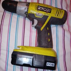 Drill RYOBI lithium 18v