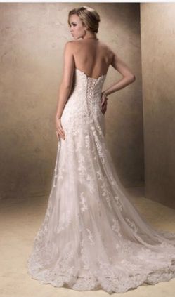 Size 14 Maggie Sotero Wedding Dress