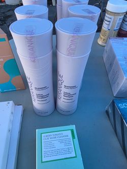 Keranique shampoo and conditioner new