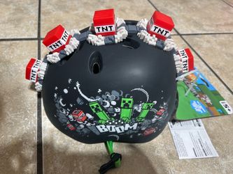 3D Creeper explosion helmet
