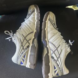 Size 13 ASICS Kayano 20