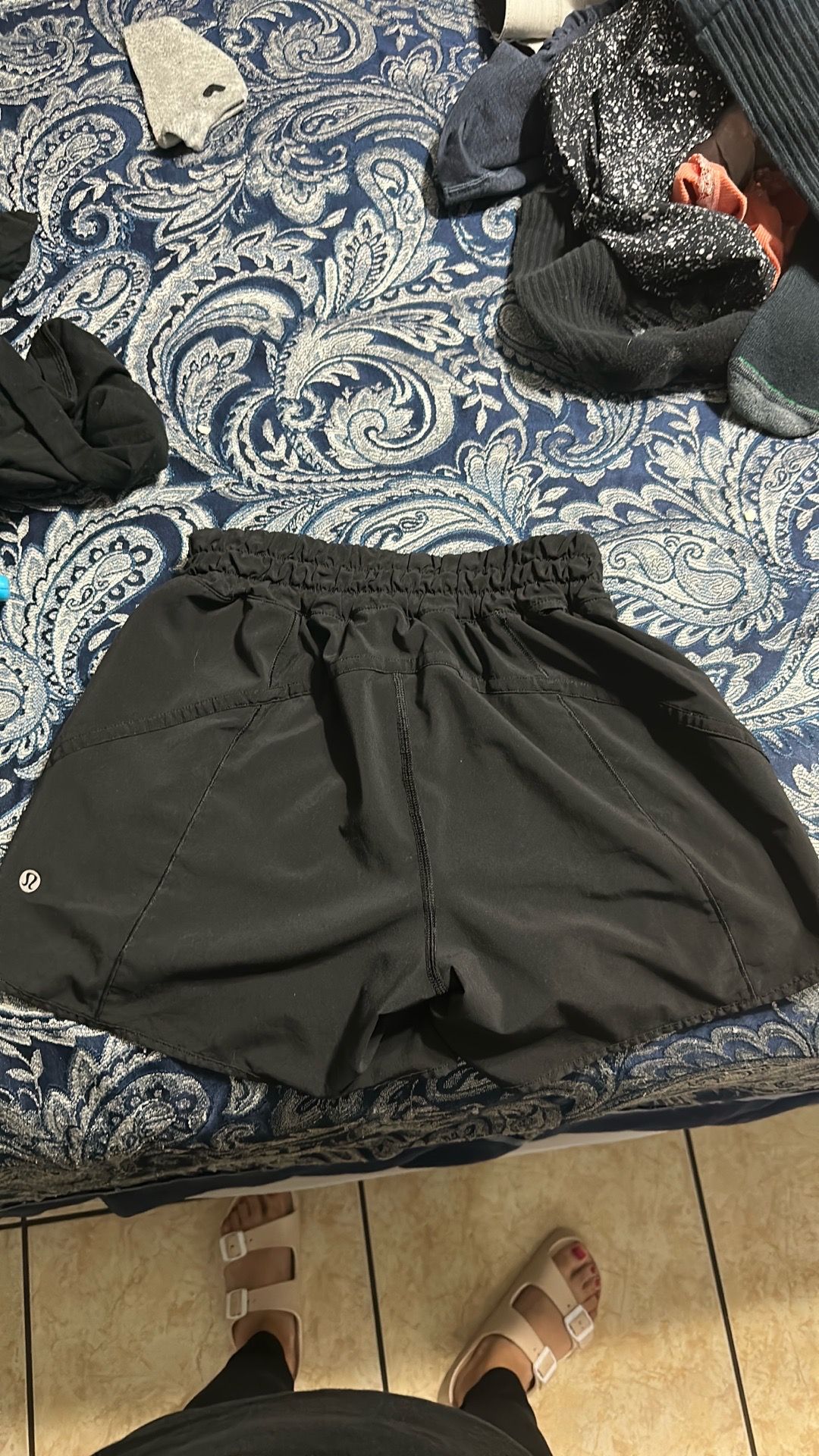 Luluemon short