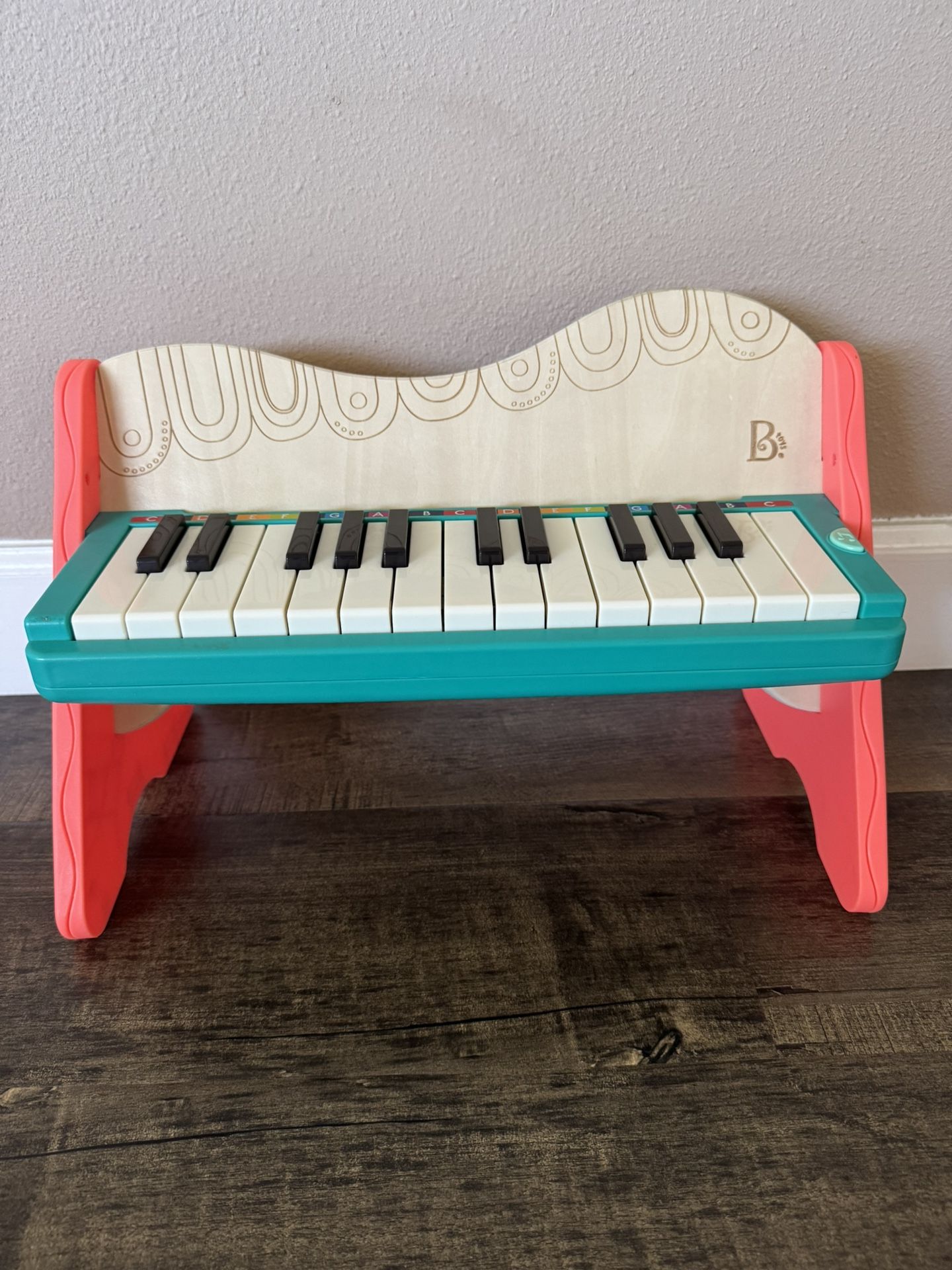 BToys Mini Maestro Piano