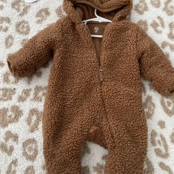 Thick Teddy Bear 🧸  Jumpsuit Size 6-9 Months 