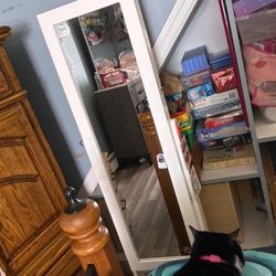 Mirror jewelry vanity