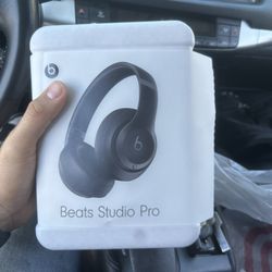 Beats Studio Pro’s