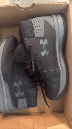 Black under armor high tops