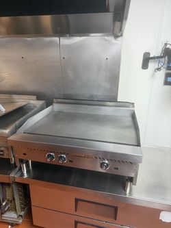 Natural Gas Commercial Kitchen-Grade 1 Inch Steel Plate Grill