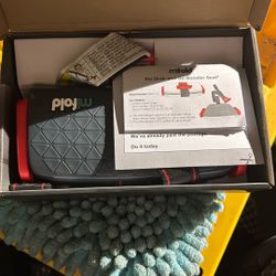 Grab And Go Booster Seat 