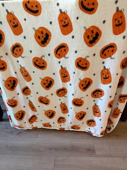 Halloween decor