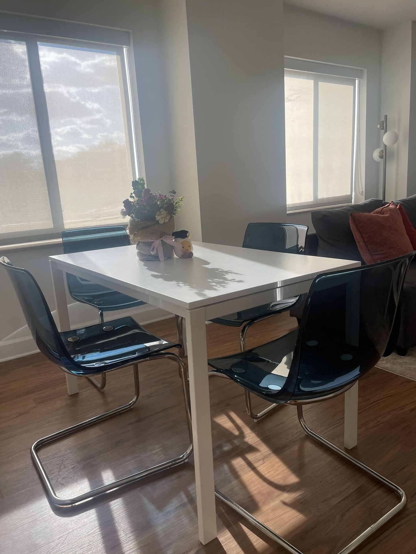 Dining Table and 4 chairs