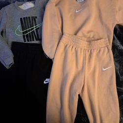 4t Used Nike Sweat Fits