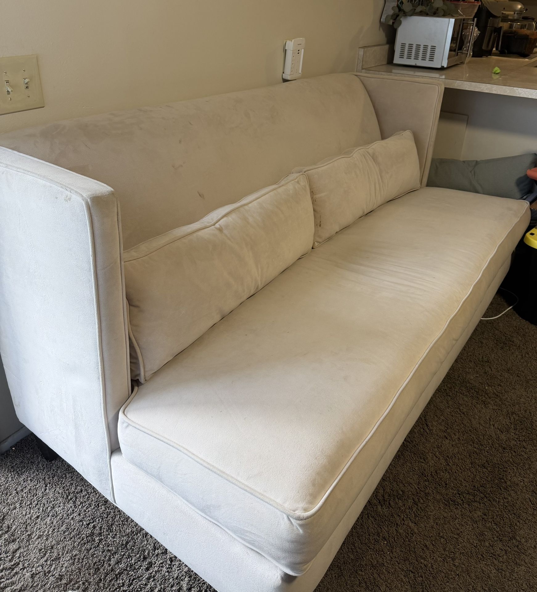 FREE Couch – Good Condition