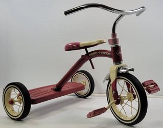 Radio Flyer triciclo