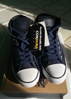 Converse All Star Men’s 8 Women’s 10