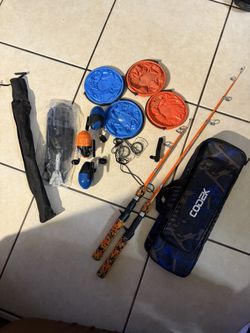 CODEK Kids Fishing Reele (2) Rods Starter Kit