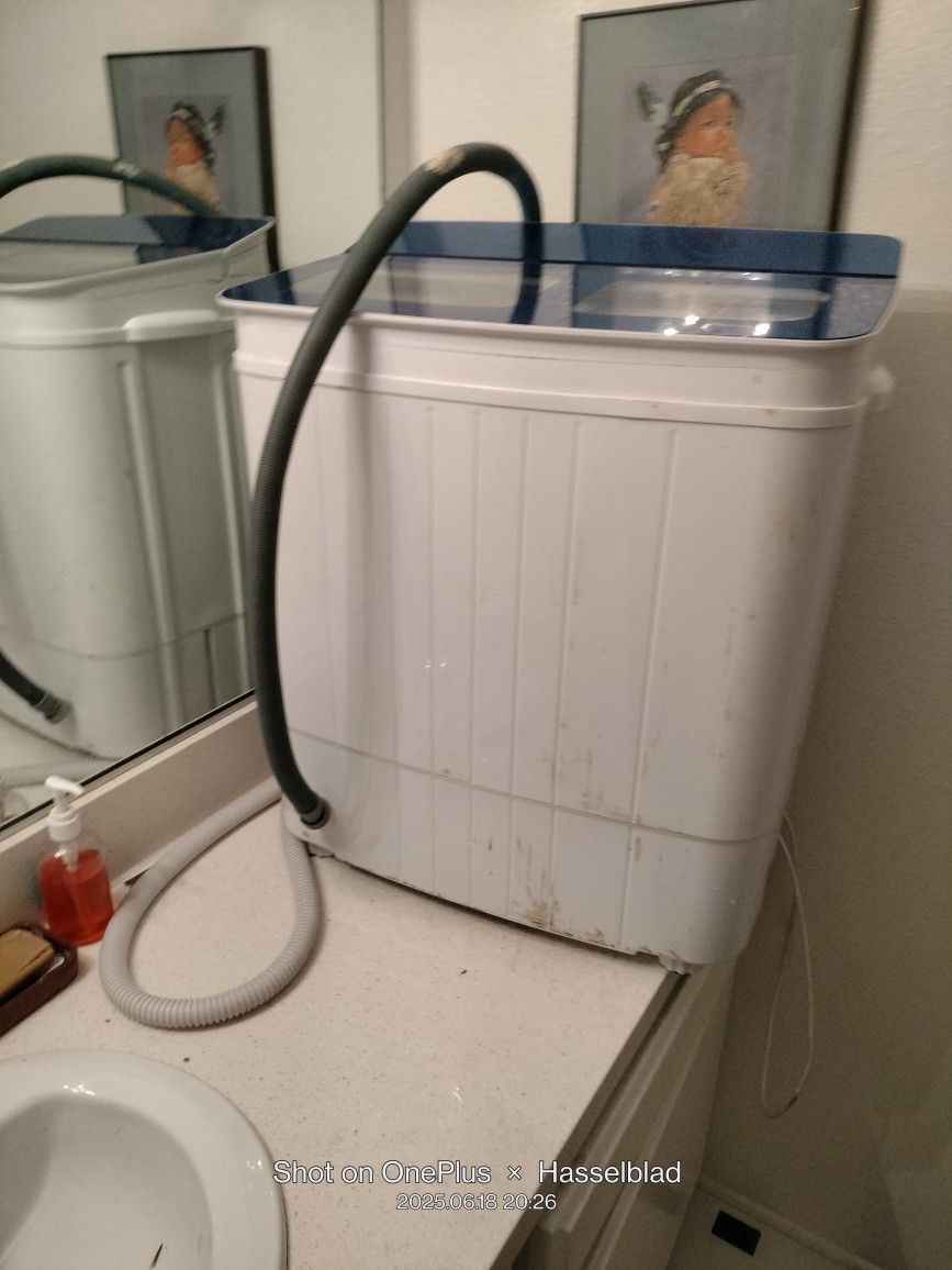 Zeny Portable Washing Machine . Great For The Motorhome Or Apartment