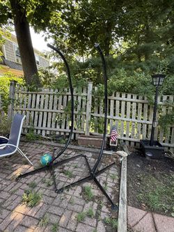 FREE Outdoor Egg Chairs (2)