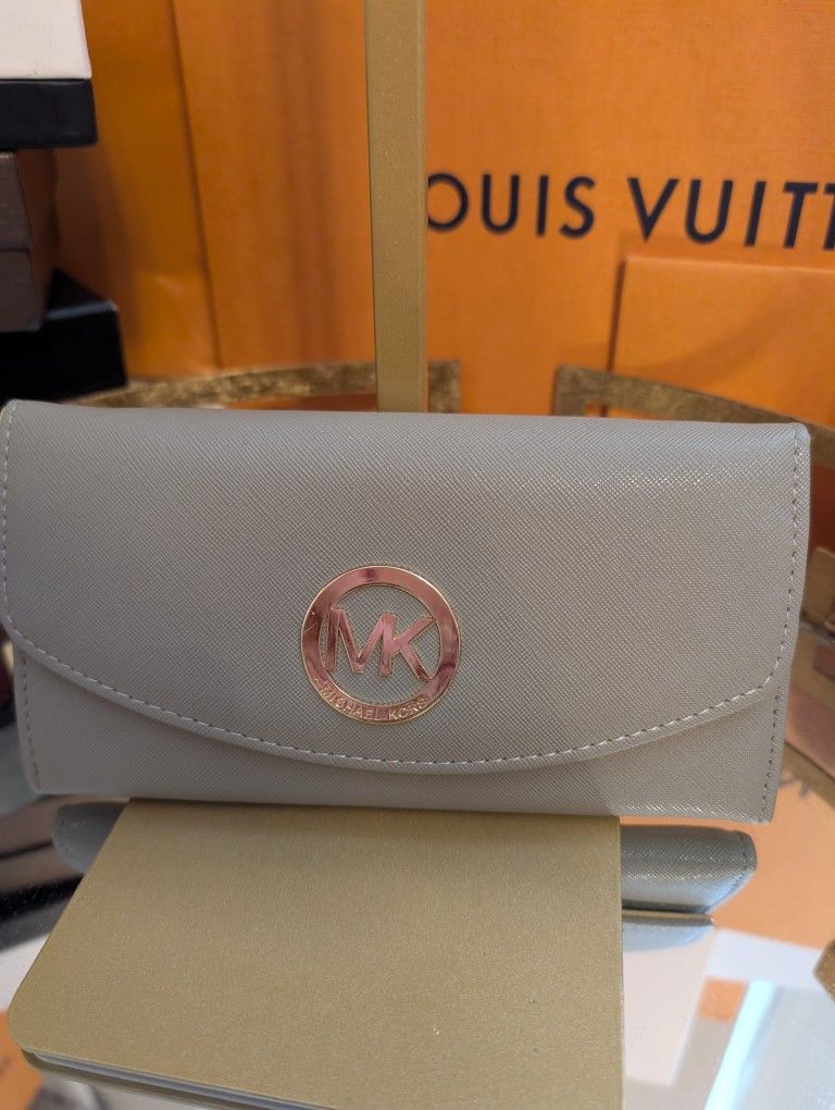 Michael Kors Long Wallet