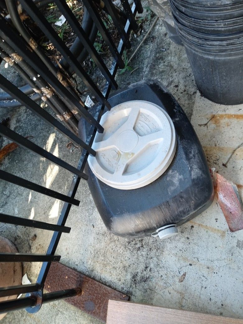 Household Items Oil Can