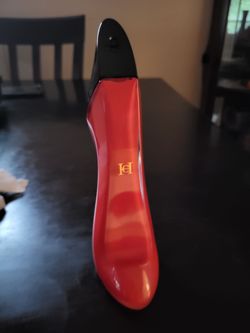 Full Size Very Good Girl, Carolina Herrera.  85 % full.