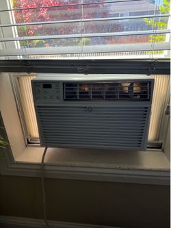 Air Conditioner GE. used