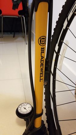 Bladewell pump Bicycle