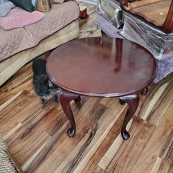 5 Redwood Accent Tables