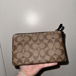 BRAND NEW COACH WALLETS  500$ FOR ALL 3