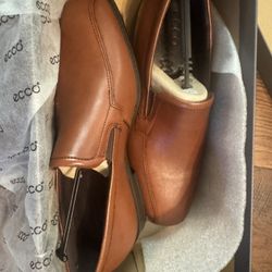 ECCO MENS SHOES NEW SIZE 40 EQUAL TO US SIZE 7-7.5 