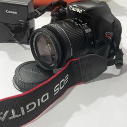 Camara Canon DS 1126 291 EOS Rebel T3 