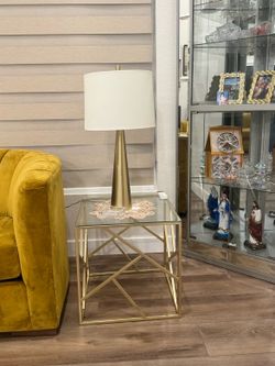Set Tables living room