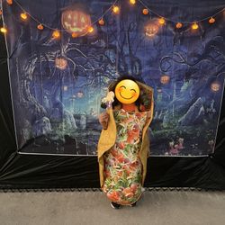 Kids, taco costume.