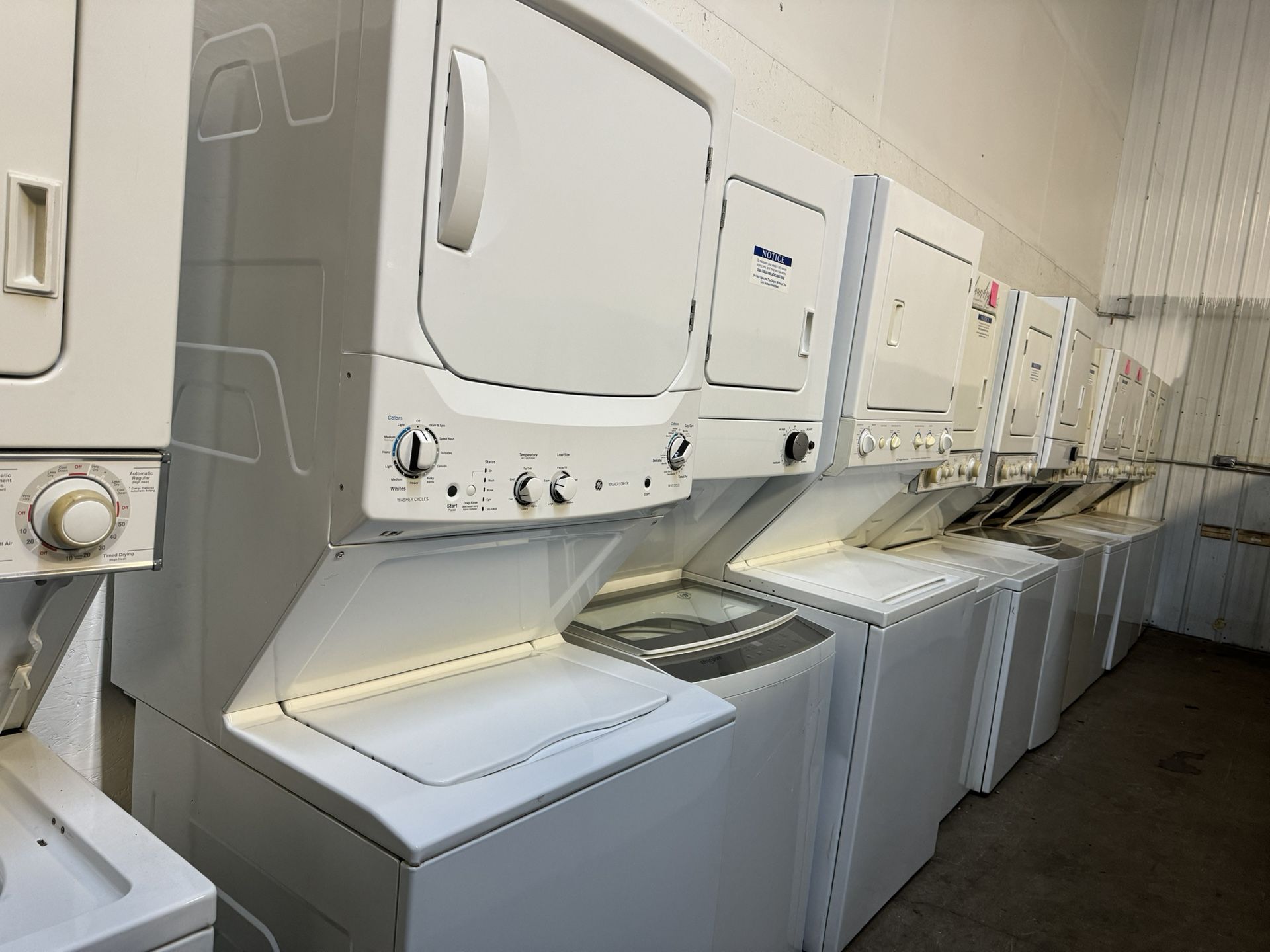 Clean White Stackable Washer & 220 Electric Dryer