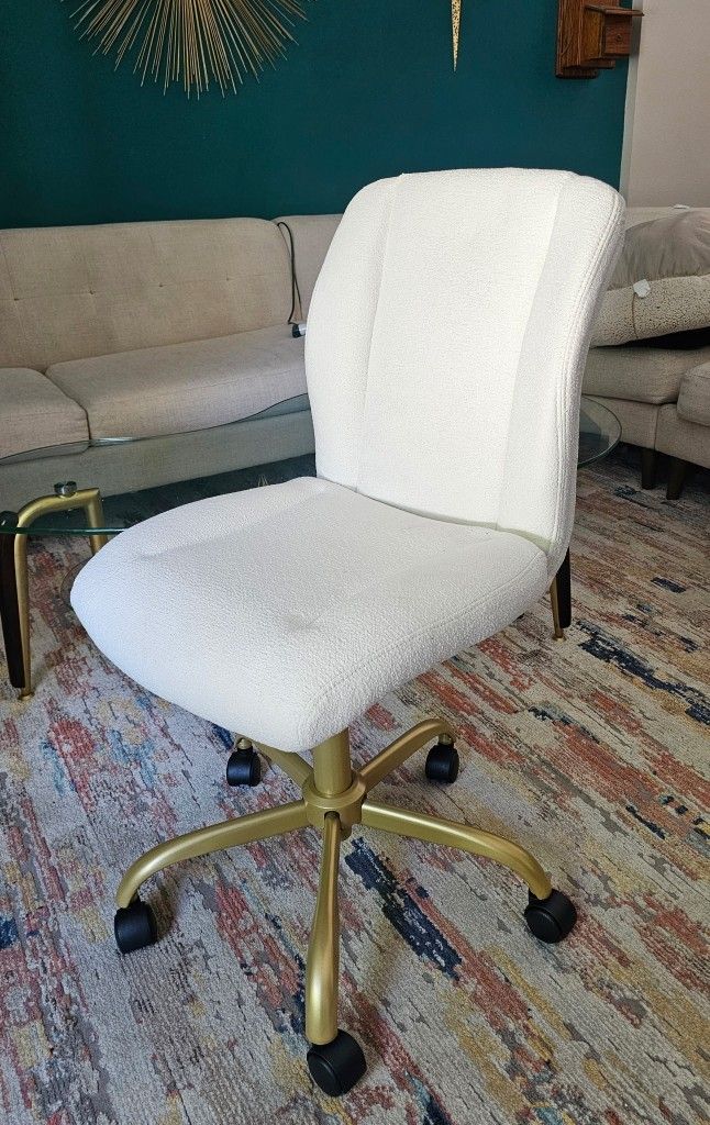 Office Chair (Brand New)