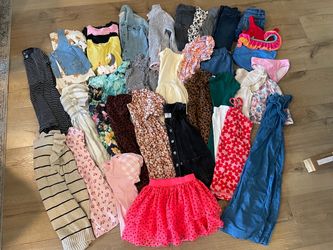 Girls clothing size 6, size 7