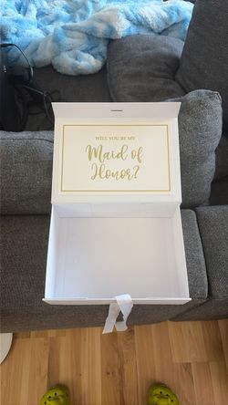 Maid of Honor Proposal box