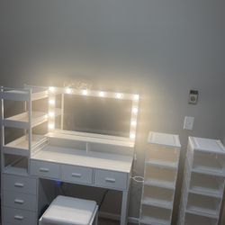 Vanity 