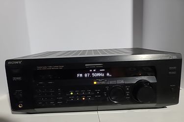 Sony STR-DE635 5.1 Channel 500 Watt Digital A/V Receiver no remote control