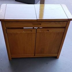 1991 Thomasville Solid Oak Table Flip-Top Server – Excellent Condition