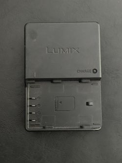 LUMIX Charger