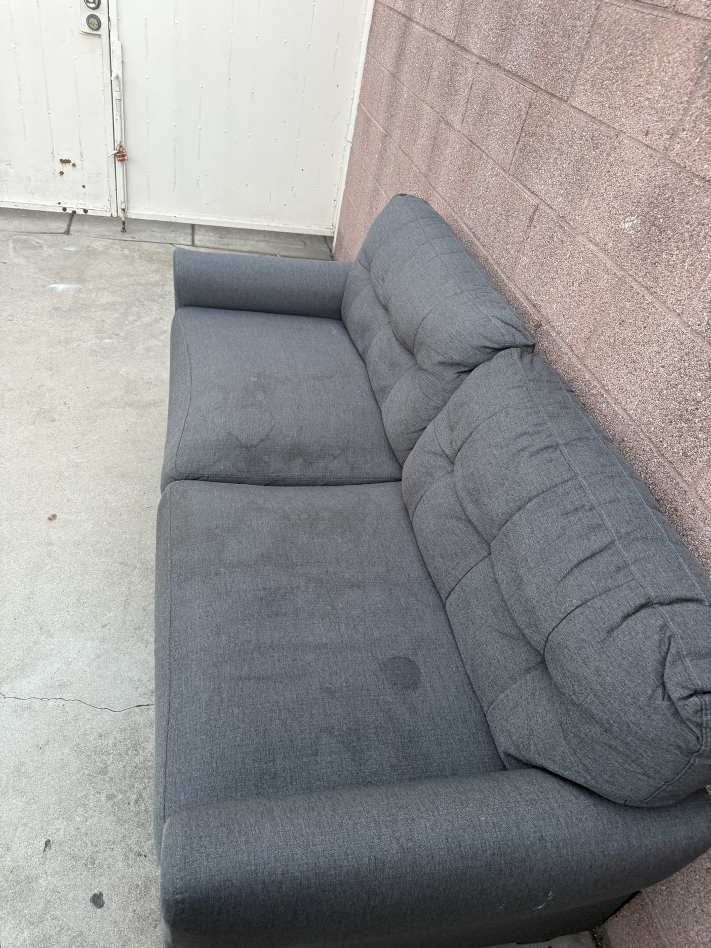 FREE COUCH!